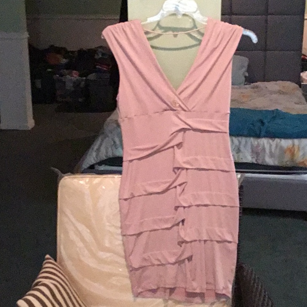 Short mauve dress